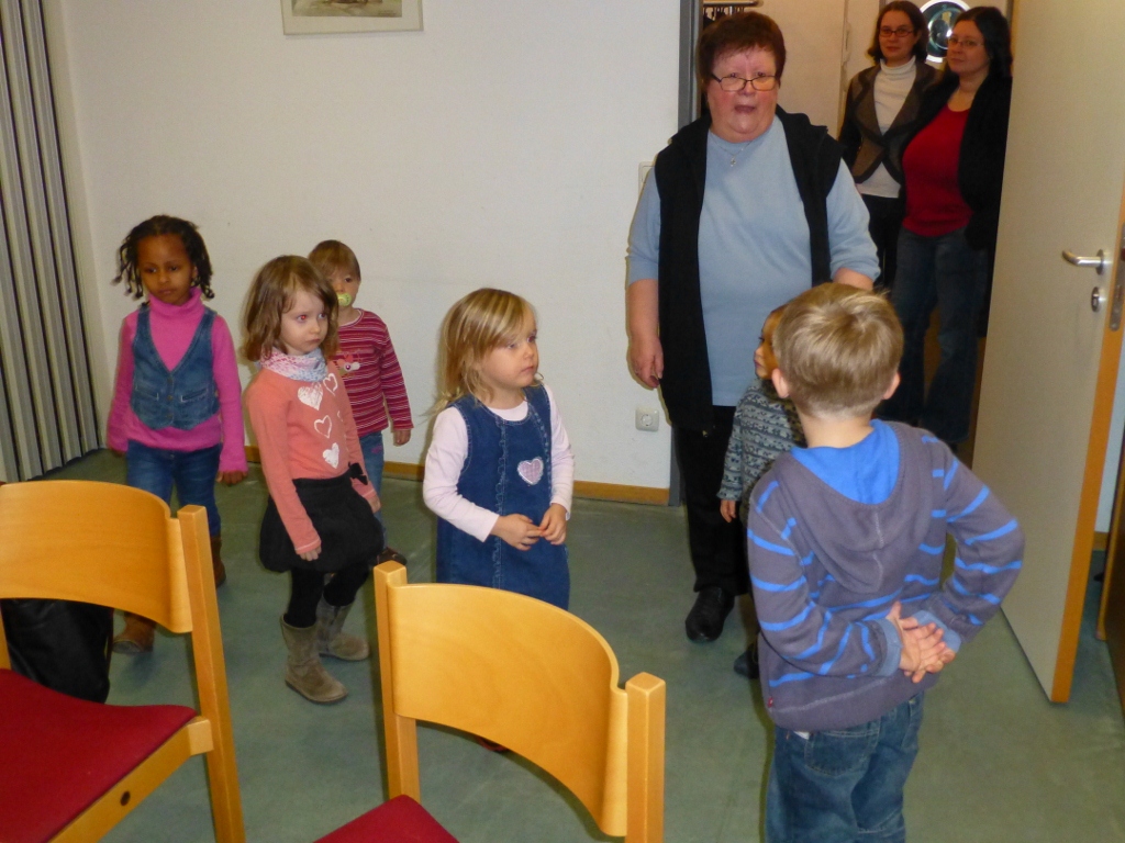 21.12.2012: Weihnachtsfeier bei den Kindern